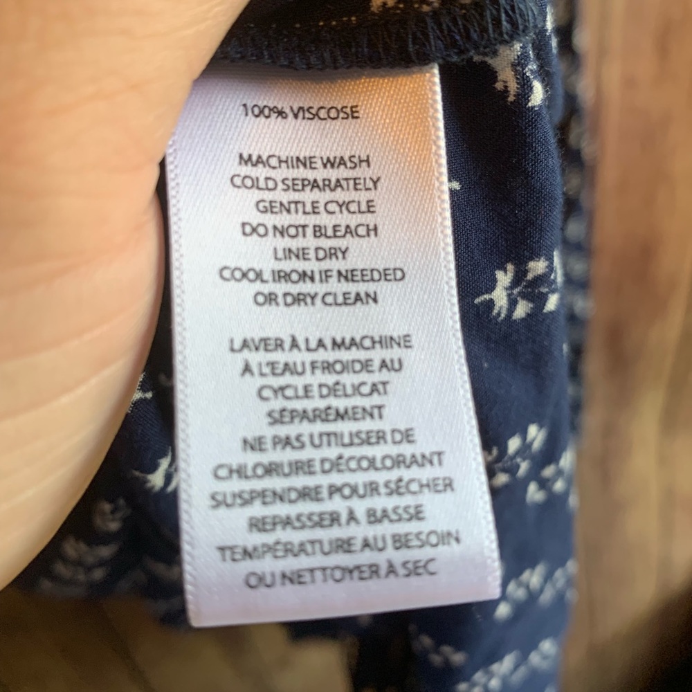 BeachLunchLounge Blue Floral Sleeveless Dress - Picture 7 of 8